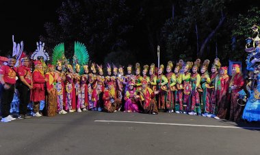 SERANGKAIAN NGAWI NIGHT CARNIVAL DAN LOMBA 17-AN TSANTHREE NGAWI
