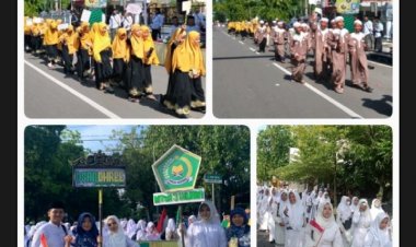 MTsN 3 NGAWI MENGIKUTI KIRAB SANTRI DI ALUN-ALUN NGAWI